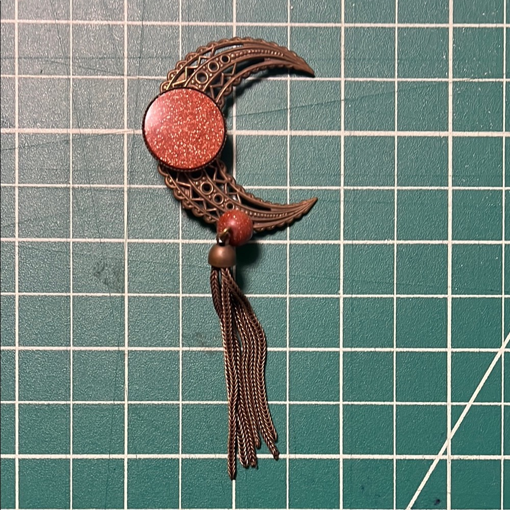 Vintage Y2K hippie boho mystical Crescent Moon Brooch with removable Tassel